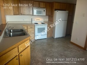 1202 Sage Brush St in Cody, WY - Building Photo - Building Photo