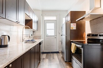 4631 Rue Ontario E in Montréal, QC - Building Photo - Building Photo