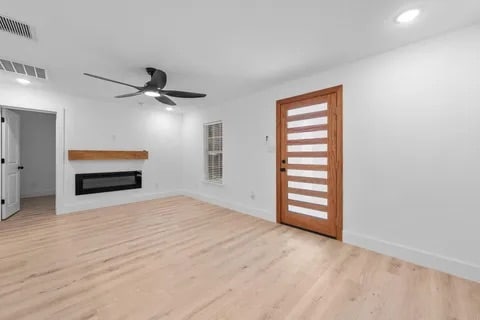 842 E Laramie Ln in Dallas, TX - Building Photo - Building Photo