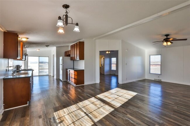 172 Kid Ranch Ln in San Marcos, TX - Building Photo - Building Photo