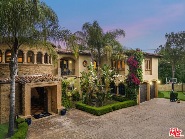 18607 Cassandra St in Los Angeles, CA - Building Photo - Building Photo