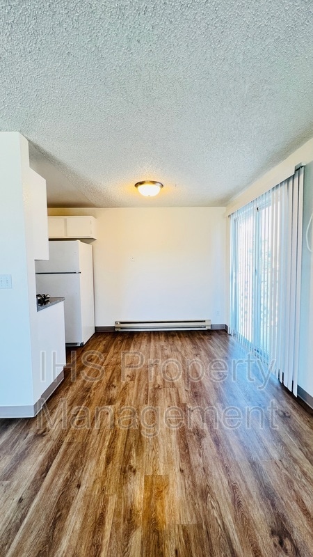 409 Benham St in Richland, WA - Building Photo - Building Photo