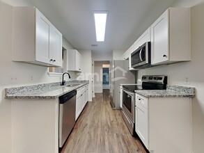 118 Golden Gate Dr in Pooler, GA - Building Photo - Building Photo