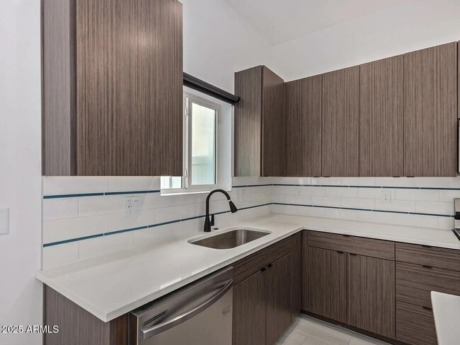 3109 N 39th St in Phoenix, AZ - Building Photo - Building Photo