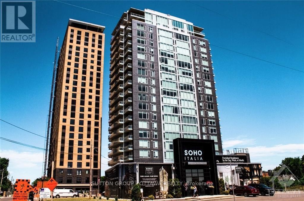 111-2111 Champagne Ave S in Ottawa, ON - Building Photo