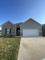 220 Co Rd 1701 in Cullman, AL - Building Photo