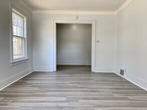 1880 Sanford St in Muskegon, MI - Building Photo - Building Photo