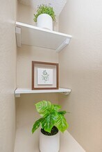 401 Sweetgale Ct in Anchorage, AK - Building Photo - Building Photo