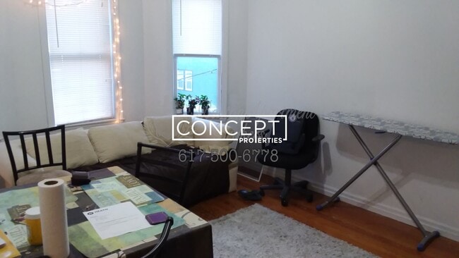 26 Haskell St, Unit 2 in Boston, MA - Building Photo - Building Photo