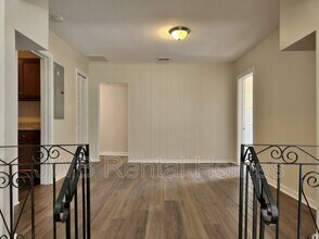 214 Santa Barbara St in Jacksonville, FL - Building Photo - Building Photo