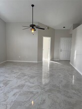 8849 Parliament Ct in Kissimmee, FL - Building Photo - Building Photo