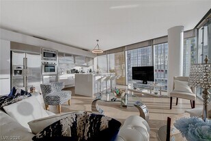 3722 S Las Vegas Blvd in Las Vegas, NV - Building Photo