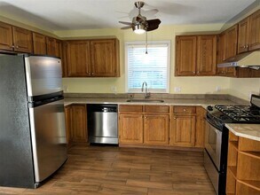 14 Wellstone Dr in Portland, ME - Building Photo - Building Photo