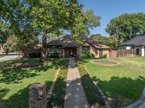 2962 Tumbleweed Ct in Grapevine, TX - Building Photo - Building Photo