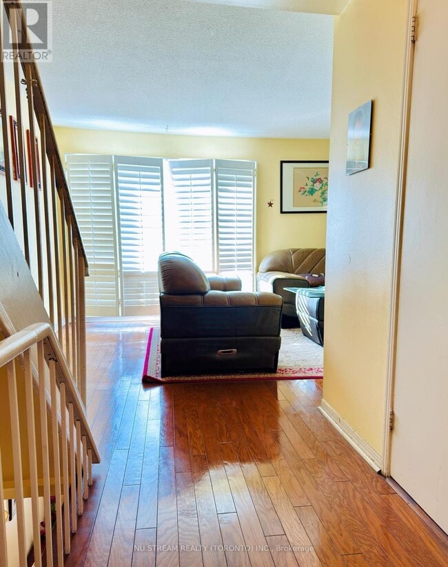 property at 653-653 Village Pkwy