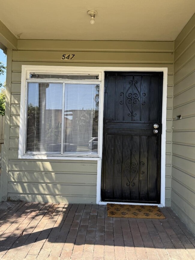 property at 563 San Francisco Ave