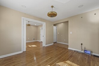 4 Champlain Rd in Salem, MA - Building Photo - Building Photo