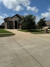3222 Rheims Dr in Midlothian, TX - Building Photo - Building Photo