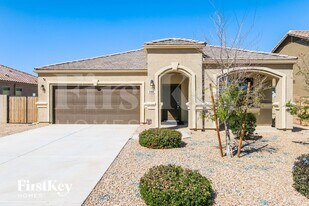 10404 E Marigold Ln in Florence, AZ - Building Photo