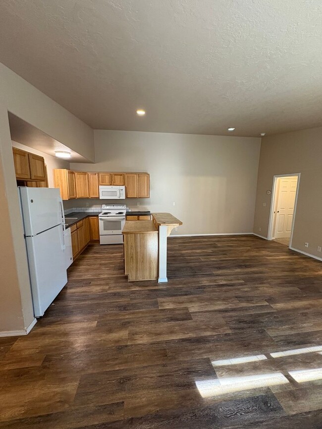property at 16698 Shaw Pine Ct