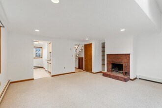 3 Sandpiper Ln in Rockport, MA - Building Photo - Building Photo