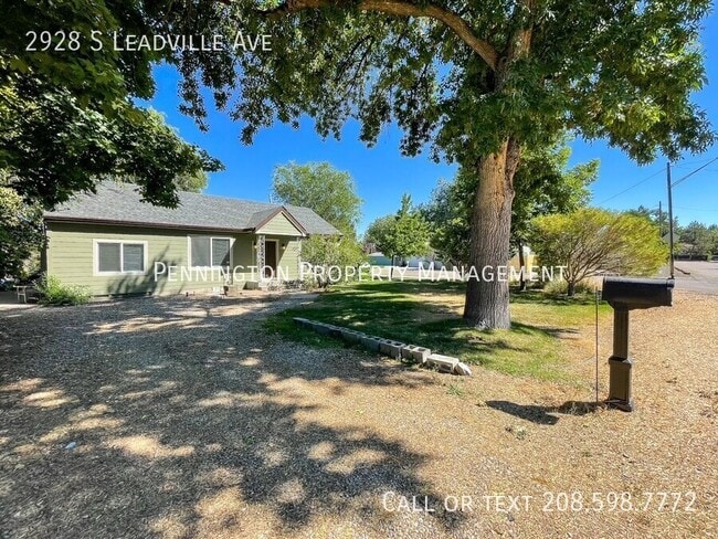 property at 2928 S Leadville Ave