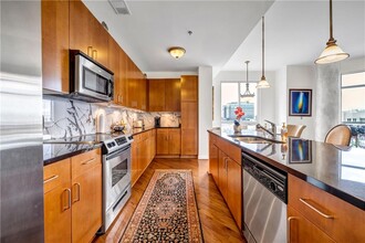 711 Cosmopolitan Dr NE in Atlanta, GA - Building Photo - Building Photo