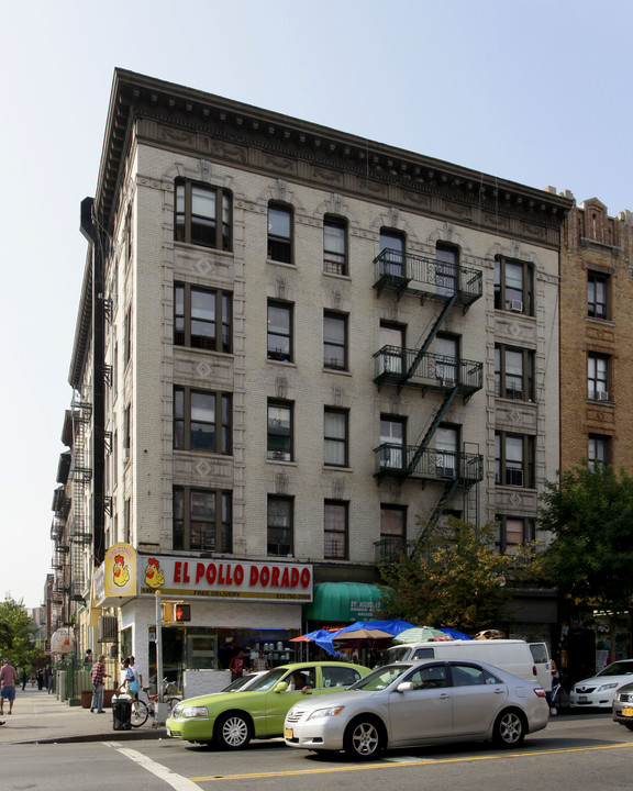 1501 Saint Nicholas Ave in New York, NY - Foto de edificio