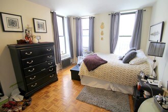 201 E 73rd St-Unit -1 in New York, NY - Building Photo - Building Photo