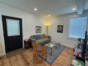 2808 Jefferson St in Austin, TX - Building Photo - Building Photo