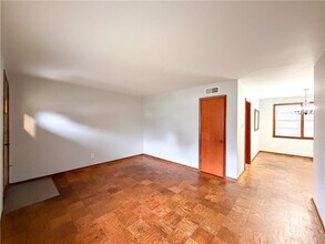 5301 E David Langan Dr in Mobile, AL - Building Photo - Building Photo