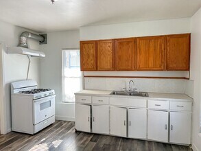 748 Hogan St SW in Grand Rapids, MI - Building Photo - Building Photo