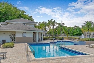 9977 Westview Dr in Coral Springs, FL - Building Photo - Building Photo