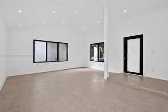 20615 NE 9th Ct in Miami, FL - Building Photo - Building Photo