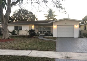 1655 N 50th Ave in Hollywood, FL - Building Photo