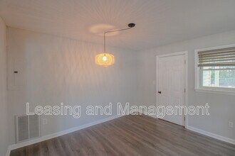 1087 Bexley St in North Charleston, SC - Building Photo - Building Photo