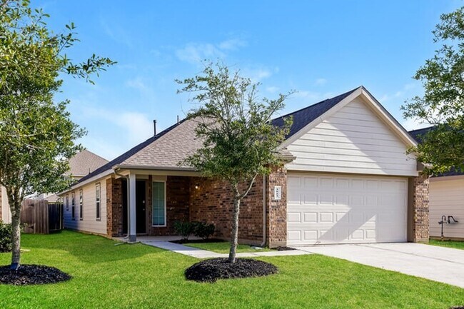 3523 Cub Dr in Conroe, TX - Foto de edificio - Building Photo
