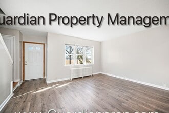 3118 W Bde Maka Ska Blvd in Minneapolis, MN - Building Photo - Building Photo
