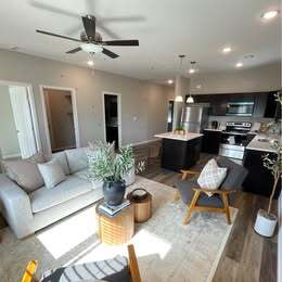 property at 638-640 Dara - 640