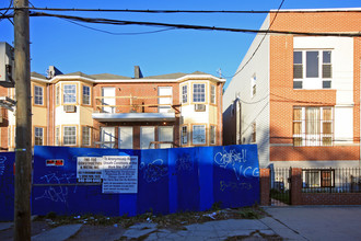 402-422 Shepherd Ave in Brooklyn, NY - Building Photo - Building Photo