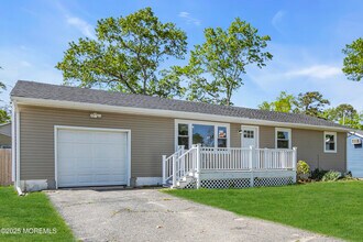 1624 Joffre Rd in Forked River, NJ - Building Photo - Building Photo
