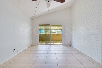 909 Northbrook Dr in Ormond Beach, FL - Building Photo - Building Photo