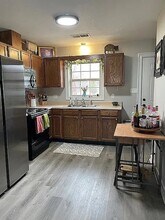 1246 KY-1271, Unit B in Kuttawa, KY - Foto de edificio - Building Photo