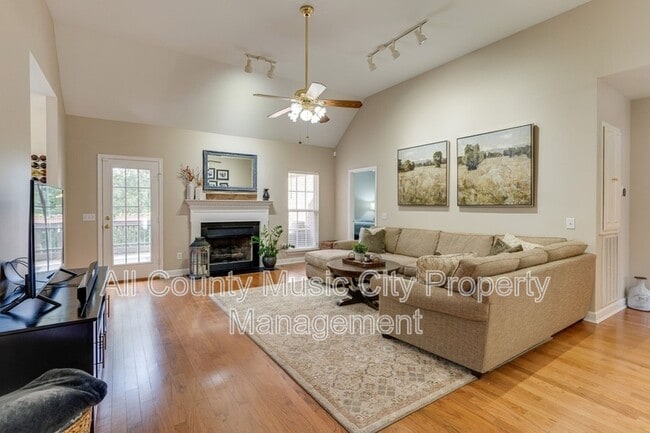 5108 Vineyard Point in Nashville, TN - Building Photo - Building Photo