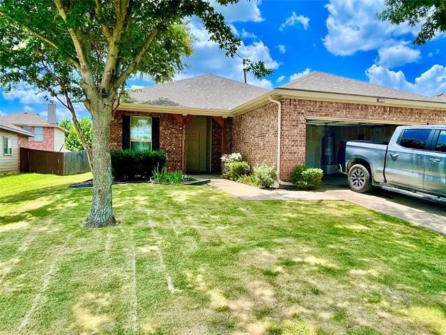 property at 493 Hunters Ridge Dr