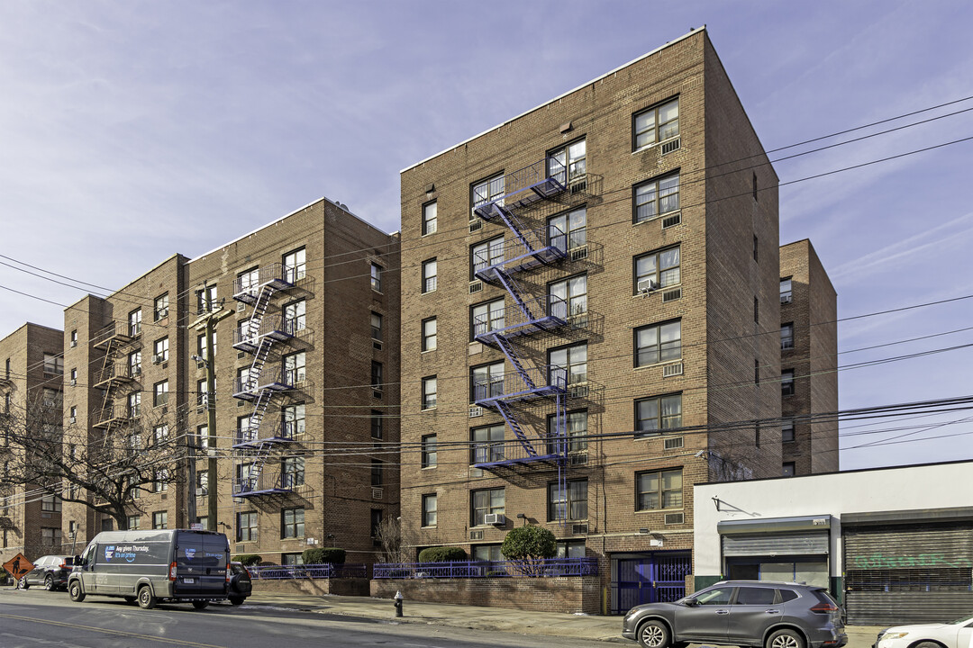 3123 Bailey Ave in Bronx, NY - Building Photo