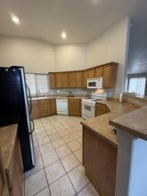 3858 E Ames Ave in Kingman, AZ - Building Photo - Building Photo