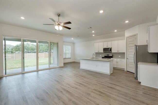 2137 Centerline Ln in Georgetown, TX - Building Photo - Building Photo