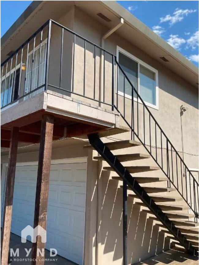 property at 4137 Apostolo Cir