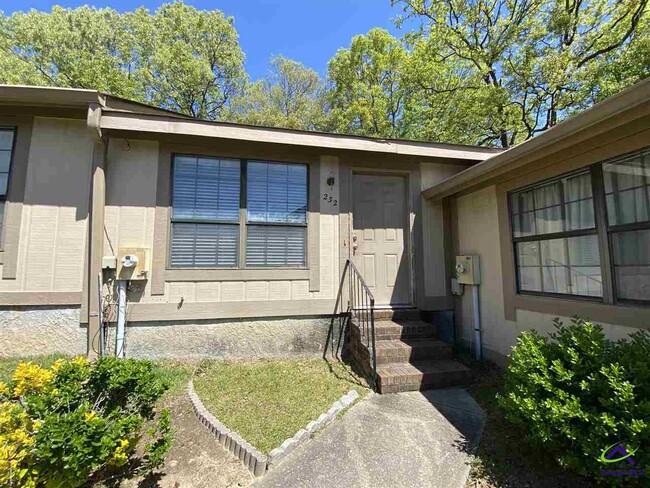 property at 232 Tallulah Trail